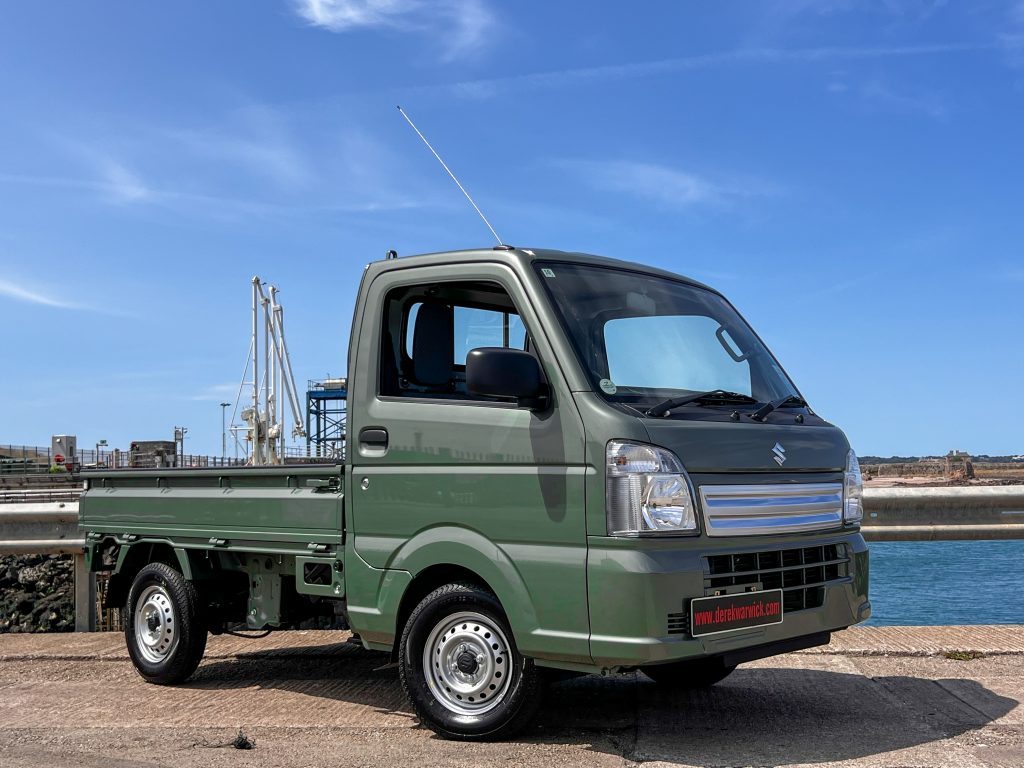 Suzuki Carry Truck 660 Nouhan (4X4)
